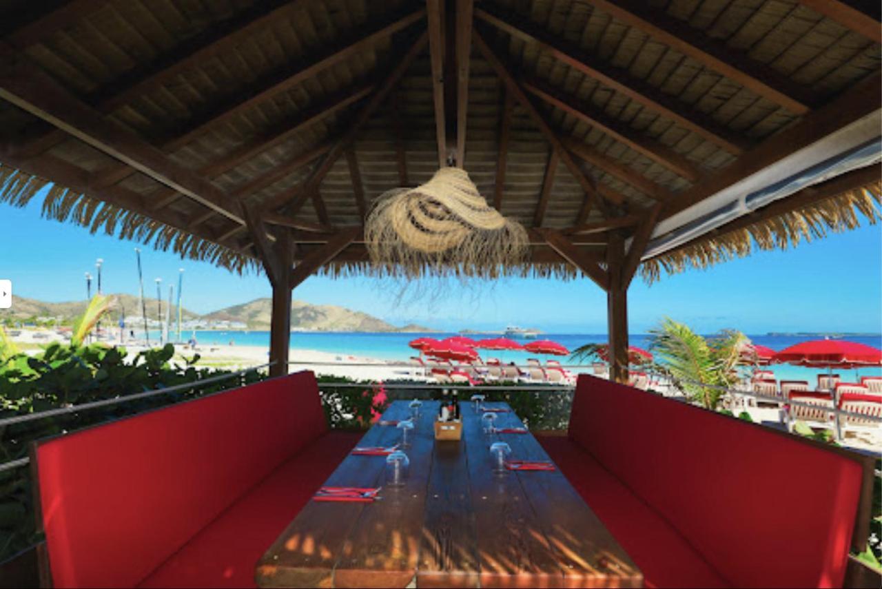 Front Line Unit 520 Ft2 - 48 M2, On Second Floor, Stunning Ocean View Cul de Sac Exterior foto