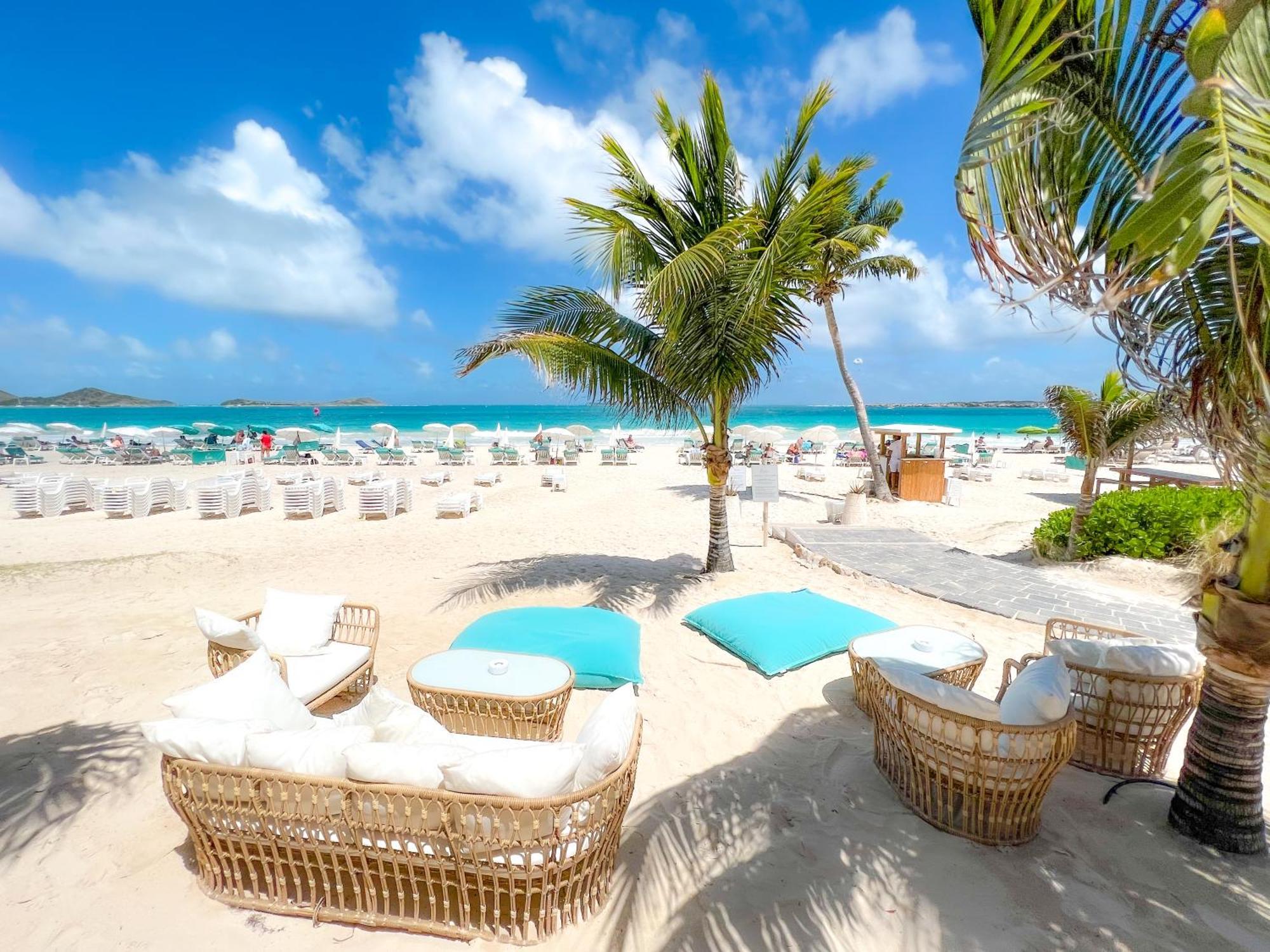 Front Line Unit 520 Ft2 - 48 M2, On Second Floor, Stunning Ocean View Cul de Sac Exterior foto