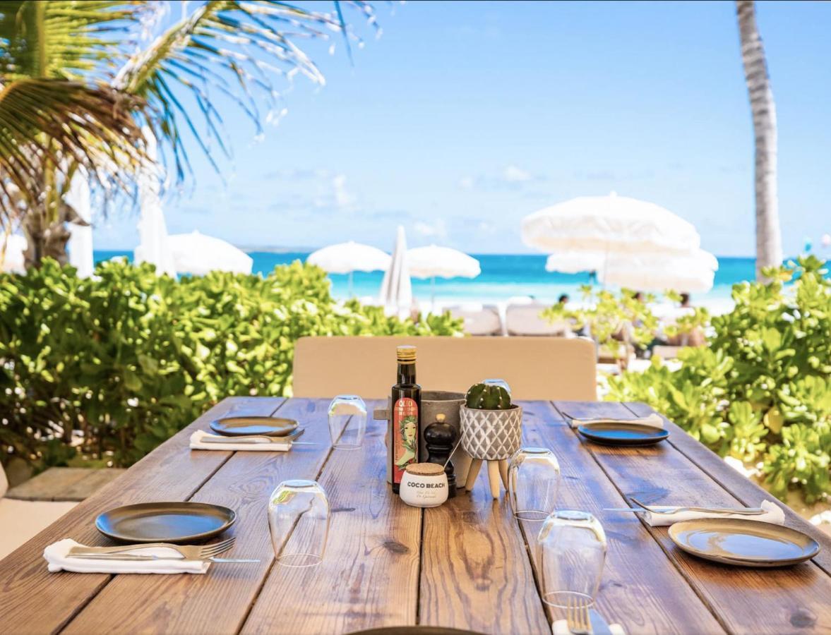 Front Line Unit 520 Ft2 - 48 M2, On Second Floor, Stunning Ocean View Cul de Sac Exterior foto