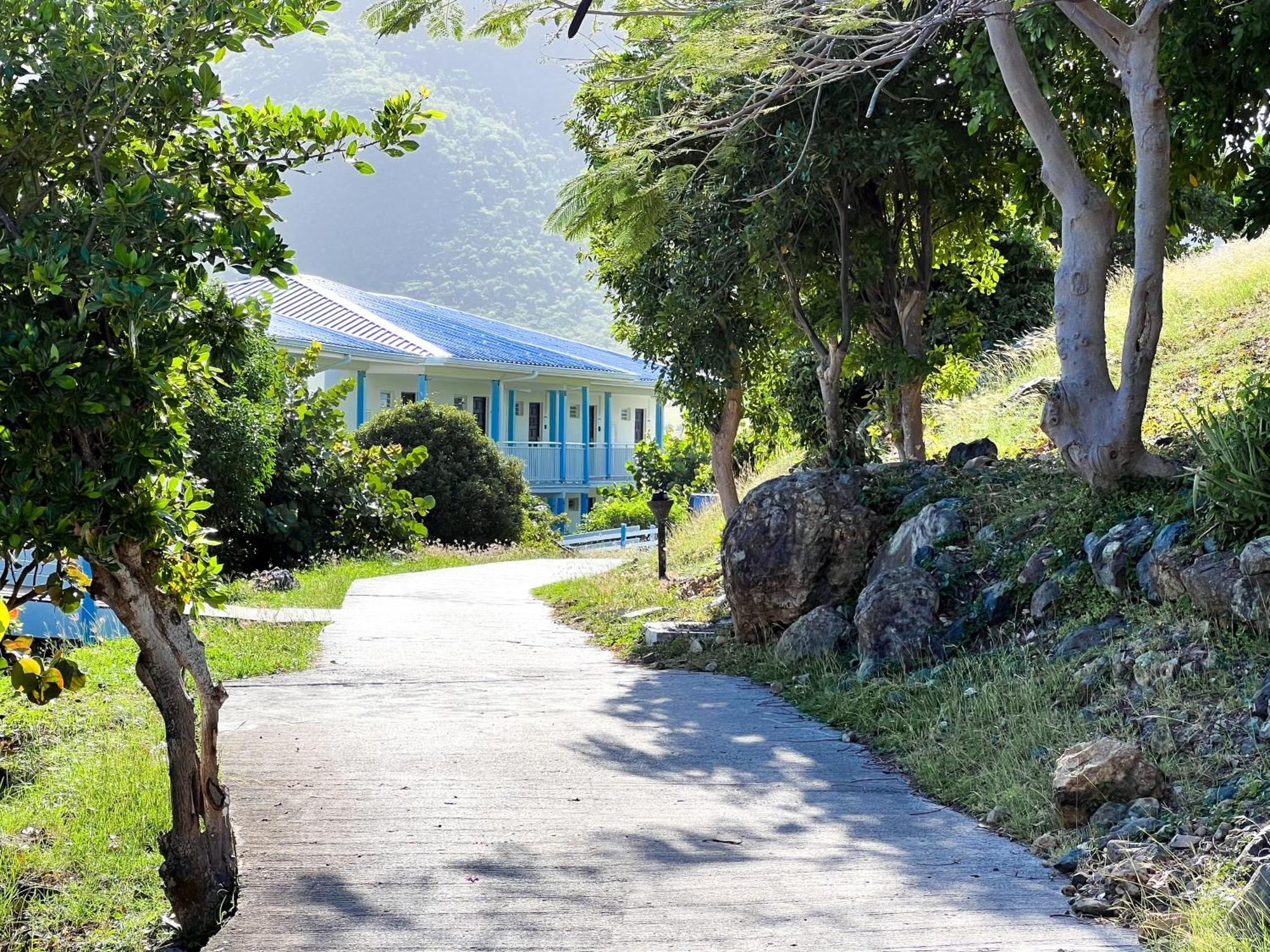 Front Line Unit 520 Ft2 - 48 M2, On Second Floor, Stunning Ocean View Cul de Sac Exterior foto