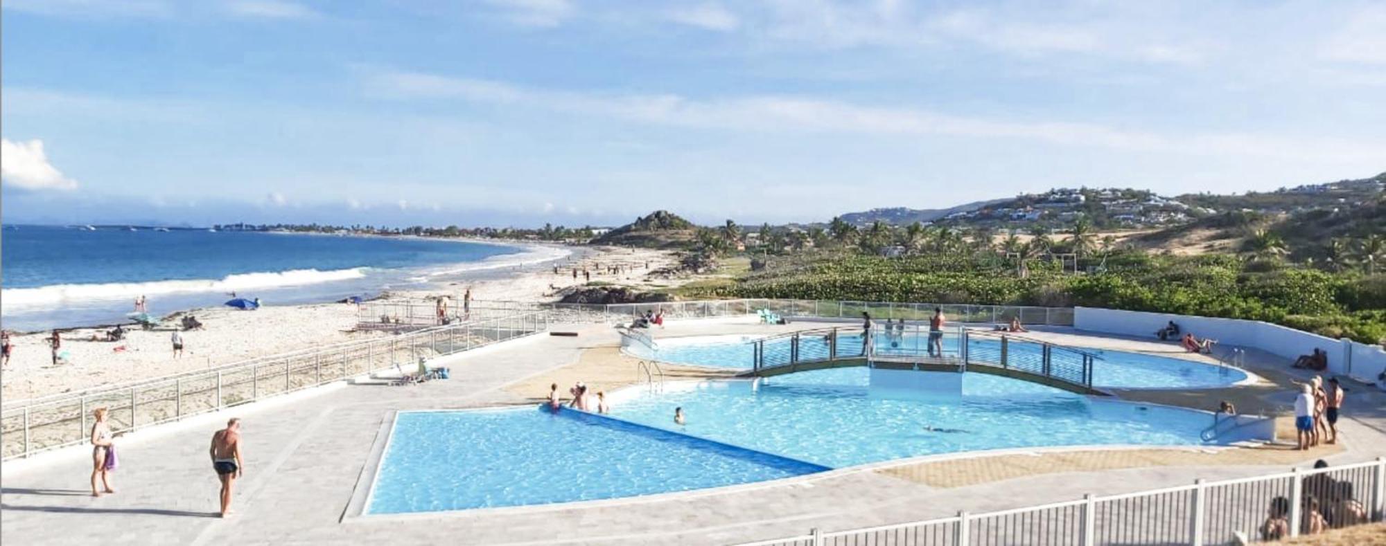 Front Line Unit 520 Ft2 - 48 M2, On Second Floor, Stunning Ocean View Cul de Sac Exterior foto